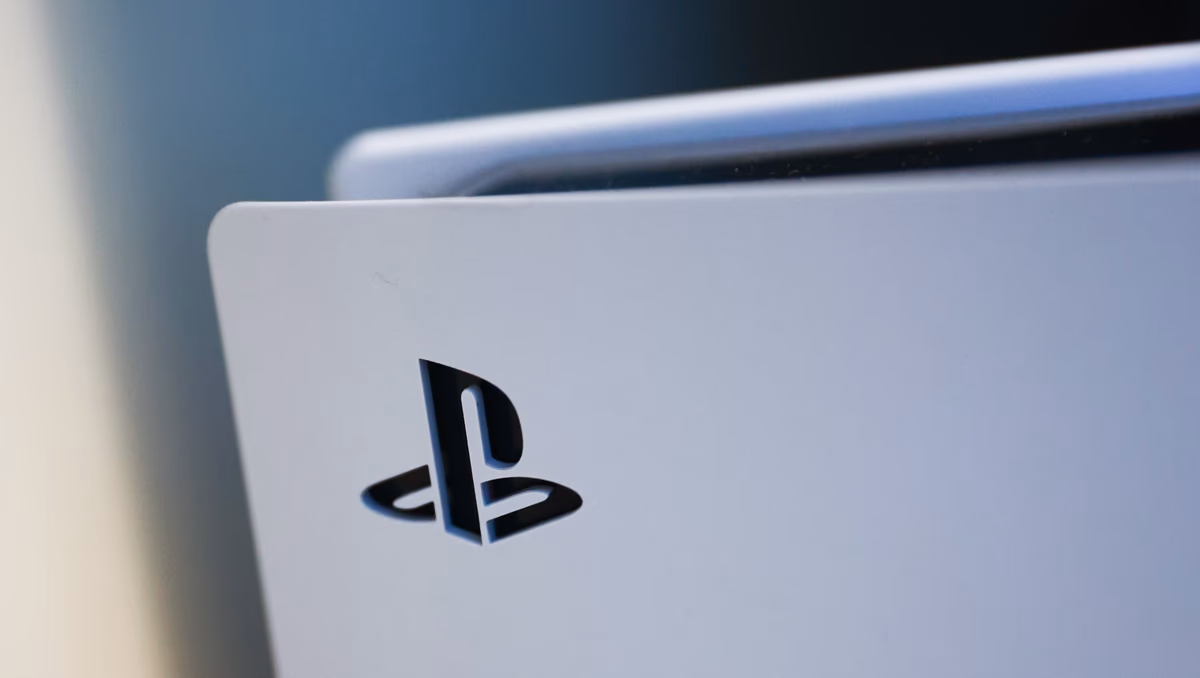 AI-Found PS5 Exploit Nets Hacker $50K, Ignites Homebrew Uproar
