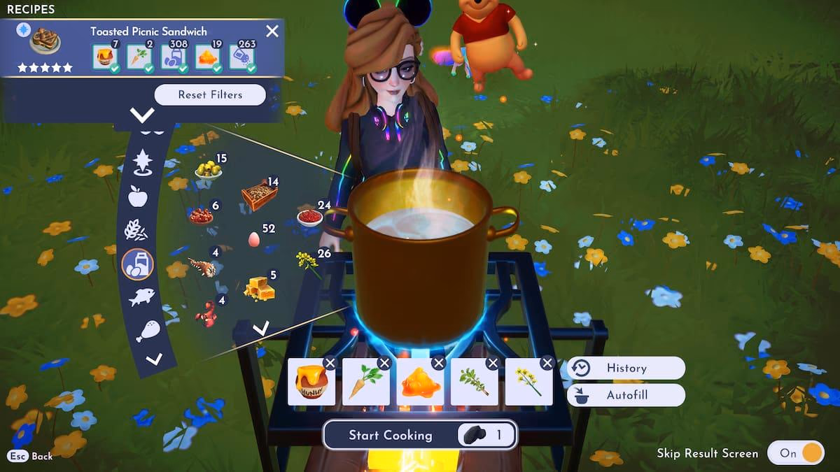 Disney Dreamlight Valley's Anti-Monster Camp Quest Uncovers a Honey Heist