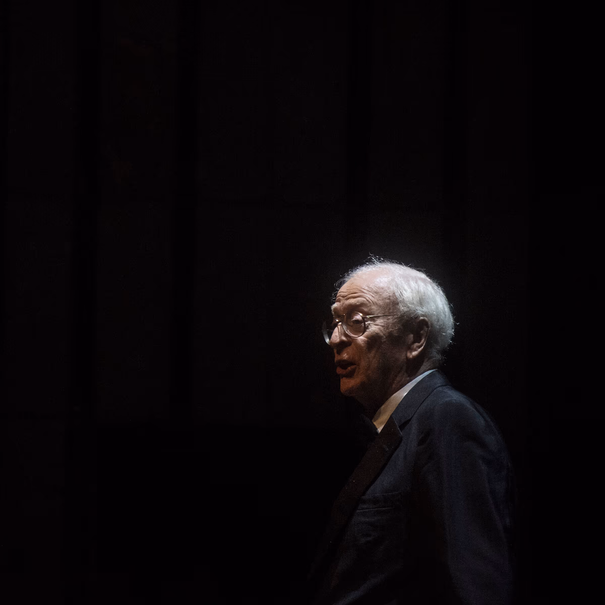 Michael Caine en una épica aventura: el nuevo audiolibro de La Odisea