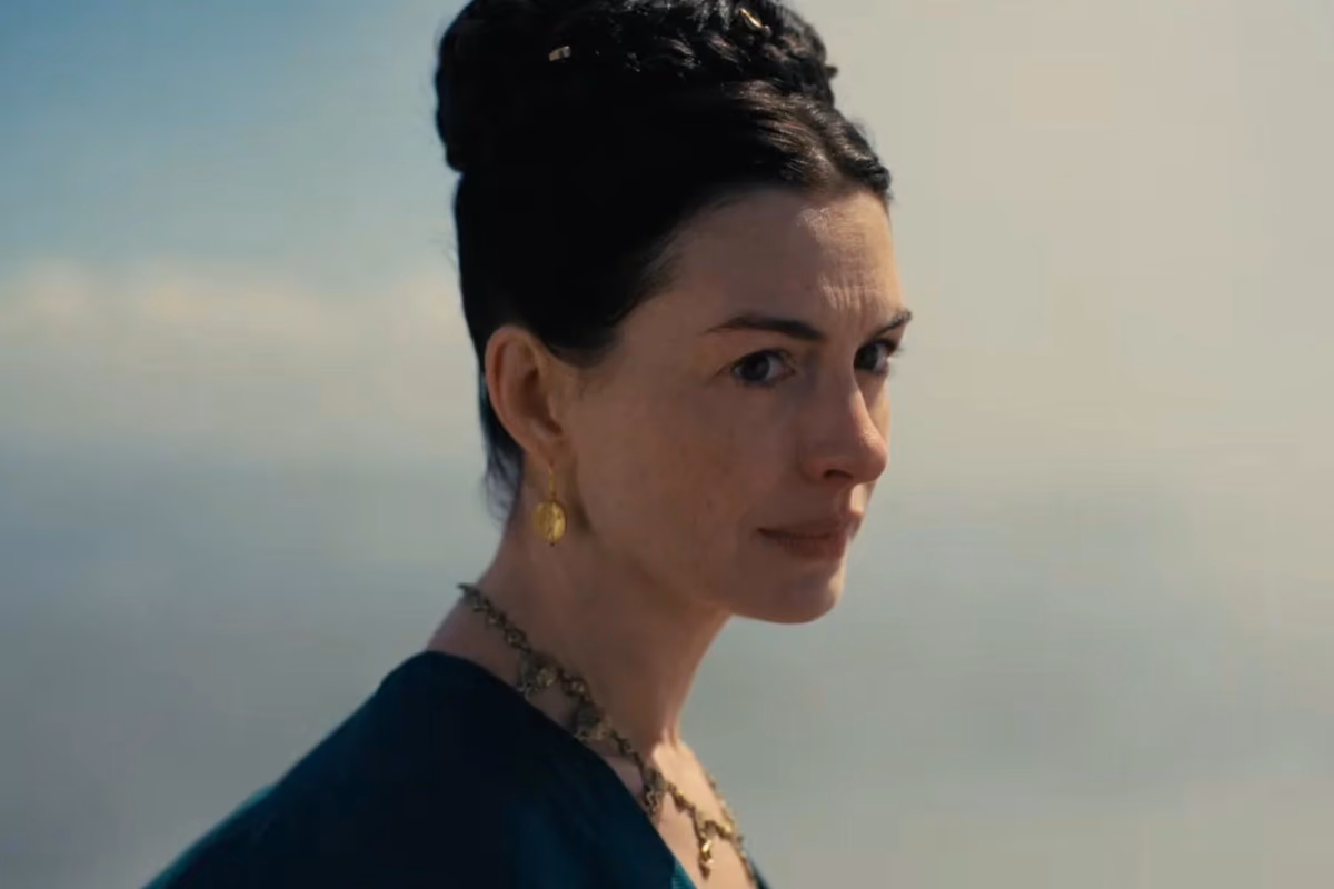 Anne Hathaway's Oscar Odyssey: Supporting Role for Nolan's 'The Odyssey'?
